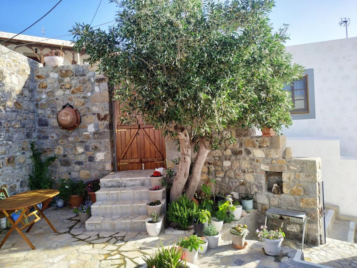 Villa Manos House In Chora à Pátmos Extérieur photo