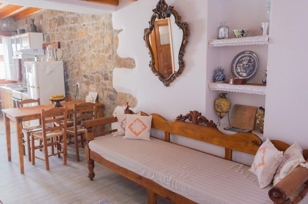 Villa Manos House In Chora à Pátmos Extérieur photo